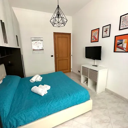 Quiet & Cosy Colosseum *